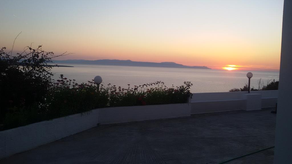 Kalathas Sunset Villa Exteriör bild